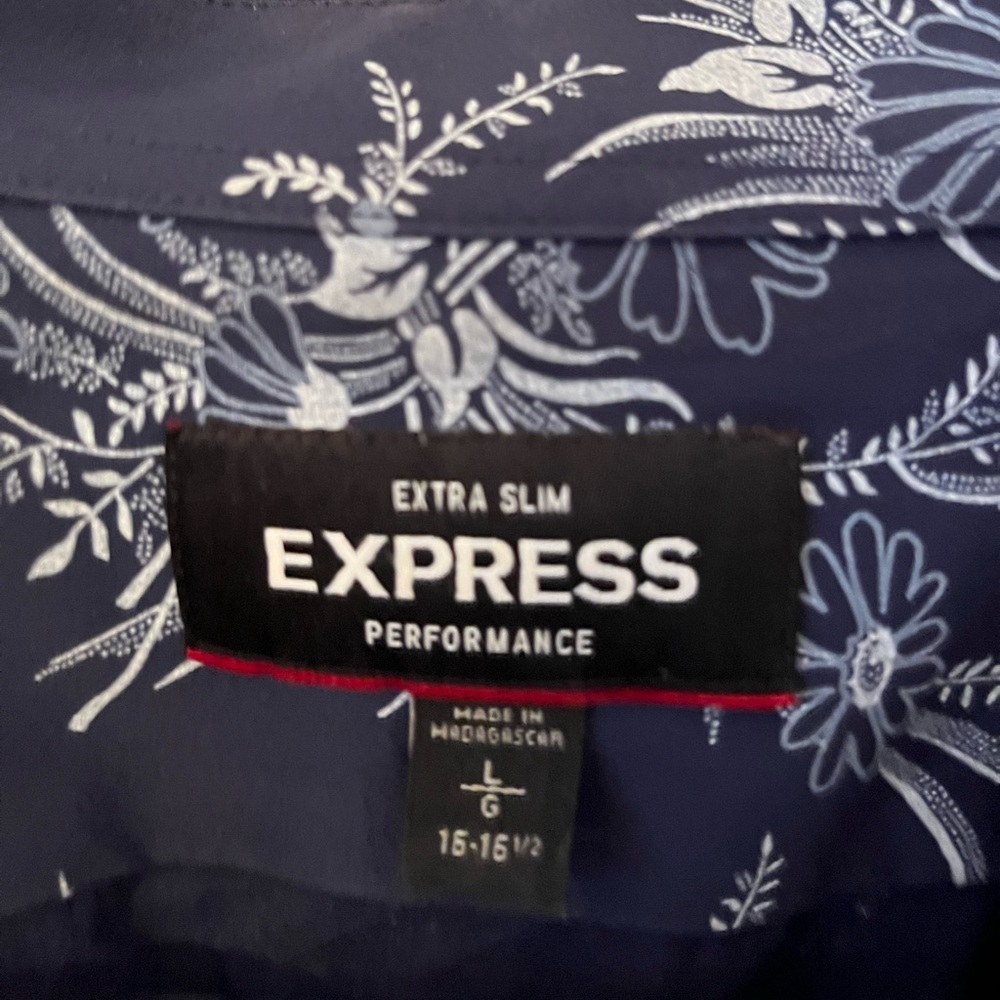 Express men’s button down - Picture 2 of 3